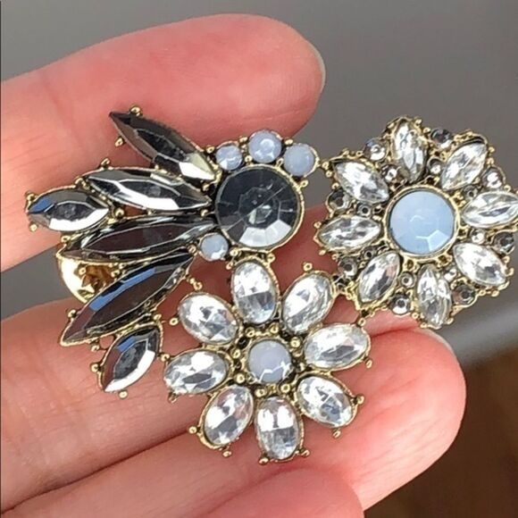 Vintage Floral Rhinestone Brooch - Picture 1 of 7